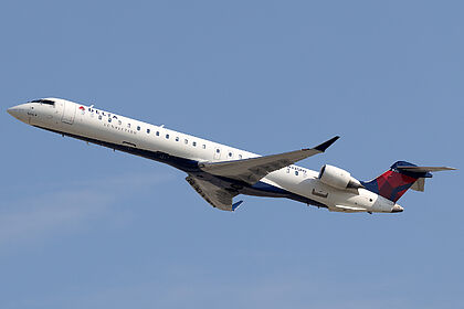 Canadair CRJ 900 N335PQ operated by Delta Air Lines