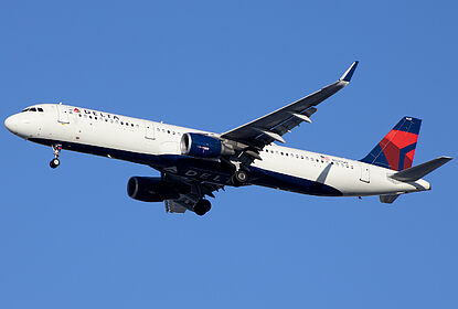 Airbus A321 N337DN operated by Delta Air Lines