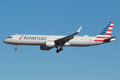 Airbus A321 N401AN operated by American