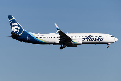 Boeing 737-900 N409AS operated by Alaska