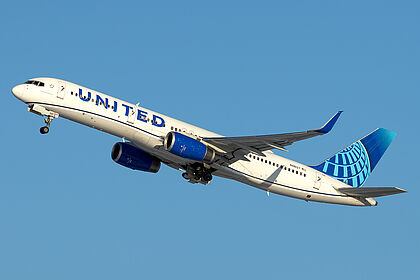Unknown N48127 operated by United