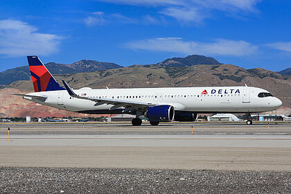 Unknown N525DA operated by Delta Air Lines