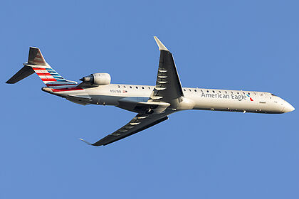 Canadair CRJ 900 N561NN operated by American