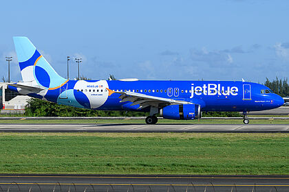 Airbus A320 N565JB operated by JetBlue
