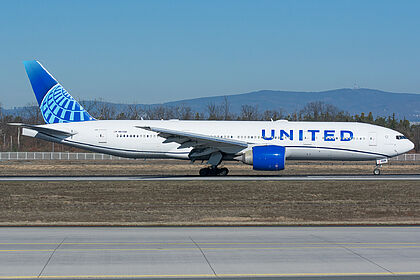 Unknown N57016 operated by United