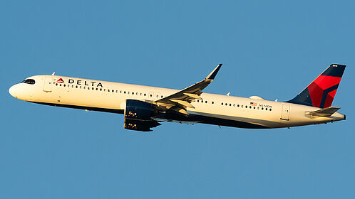 Unknown N576DN operated by Delta Air Lines