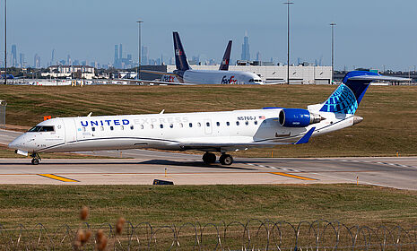 Unknown N576GJ operated by United