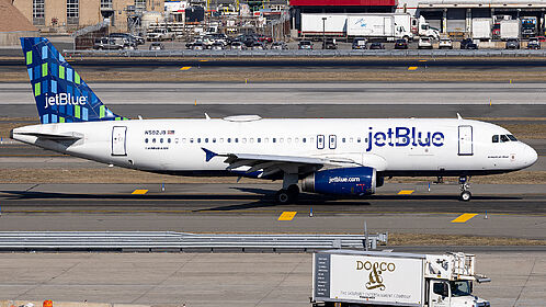 Airbus A320 N592JB operated by JetBlue