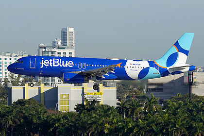 Airbus A320 N607JB operated by JetBlue