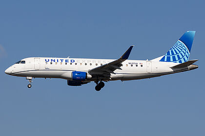 Unknown N607UX operated by United