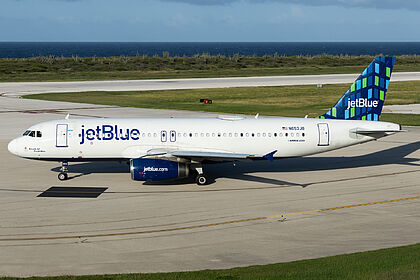 Unknown N653JB operated by JetBlue