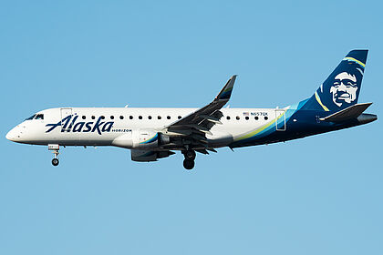 Unknown N657QX operated by Alaska