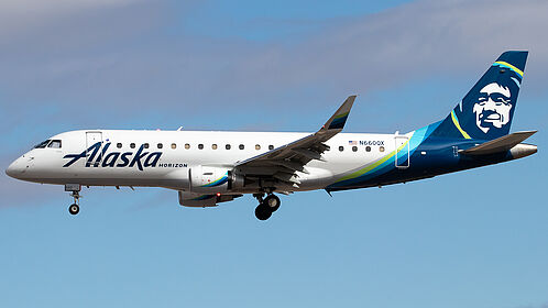 Unknown N660QX operated by Alaska