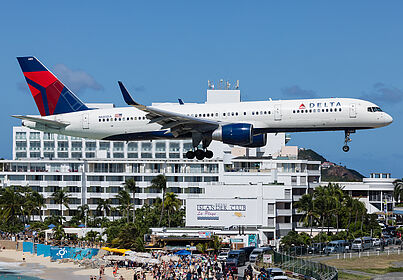 Unknown N685DA operated by Delta Air Lines