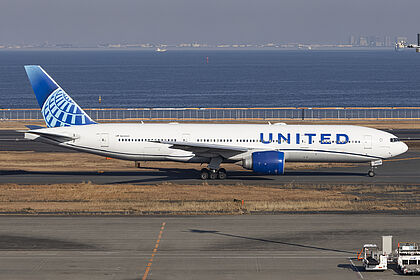 Unknown N69020 operated by United
