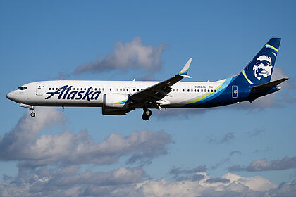 Unknown N719AL operated by Alaska