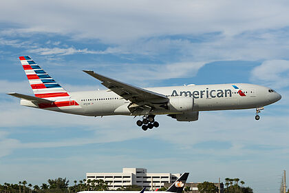Unknown N782AN operated by American