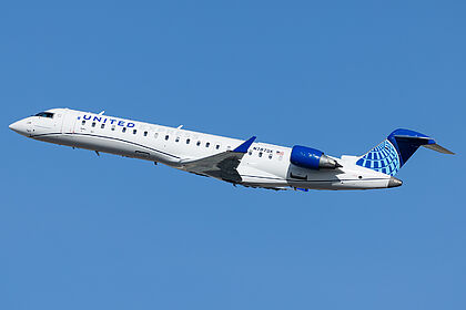 Unknown N787SK operated by United