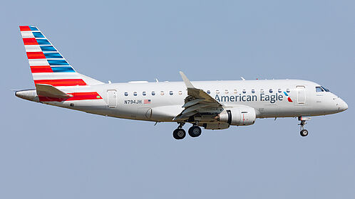 Embraer 170 N794JH operated by Envoy Air