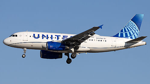 Unknown N807UA operated by United