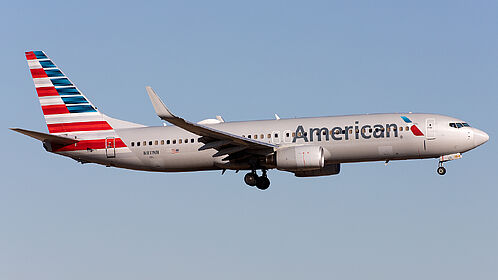 Unknown N811NN operated by American
