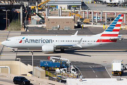 Unknown N812UP operated by American