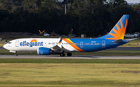 Boeing 737 MAX 8 N813NV operated by Allegiant Air