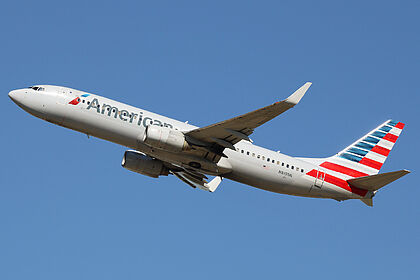 Unknown N819NN operated by American