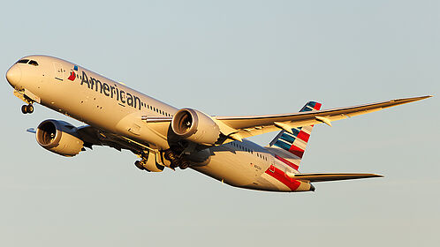 Boeing 787-9 N842AA operated by American