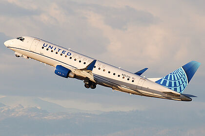 Bombardier CRJ900 N85376 operated by Delta Air Lines