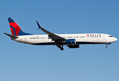 Boeing 737 N854DN operated by Delta Air Lines
