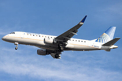 Unknown N86347 operated by United