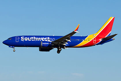 Boeing 737 MAX 8 N8819L operated by Southwest