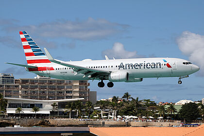 Unknown N890NN operated by American