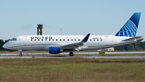 Unknown N89317 operated by Mesa Airlines