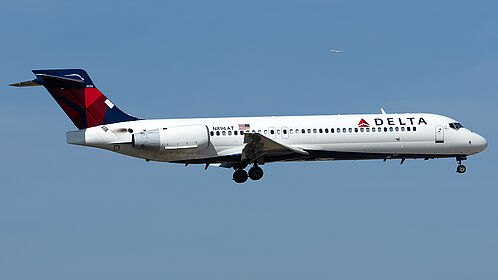 Unknown N896AT operated by Delta Air Lines