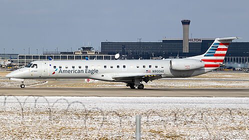 Unknown N900AE operated by American