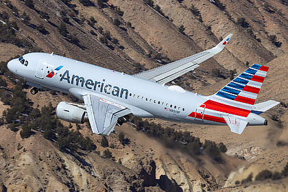 Unknown N9019F operated by American