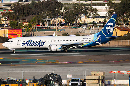 Unknown N920AK operated by Alaska