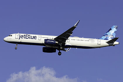 Airbus A321 N949JT operated by JetBlue