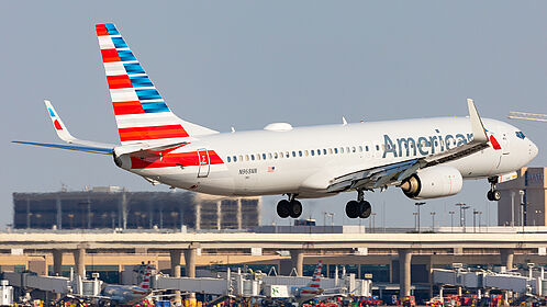 Unknown N968NN operated by American