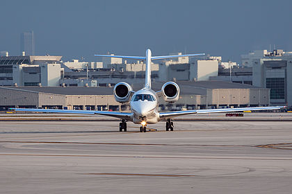 Unknown N982QS operated by NetJets Aviation