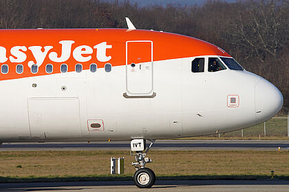 Airbus A319 OE-IVT operated by easyJet