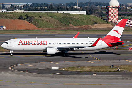 Unknown OE-LAE operated by Austrian