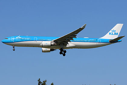 Unknown PH-AKE operated by KLM
