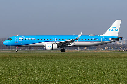 Airbus A321 NEO PH-AXL operated by KLM