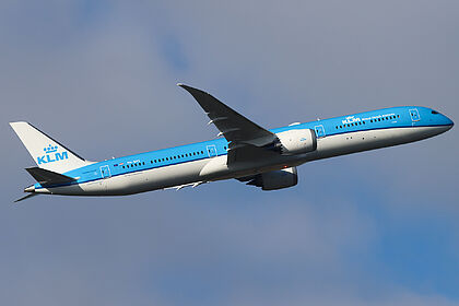 Boeing 787 PH-BKS operated by KLM