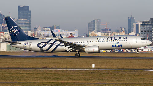 Boeing 737 PH-BXO operated by KLM