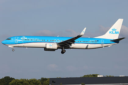 Boeing 737-800 PH-BXS operated by KLM