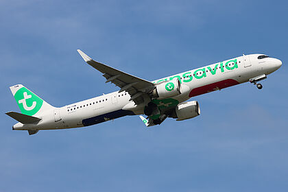 Airbus A321 NEO PH-YHW operated by Transavia